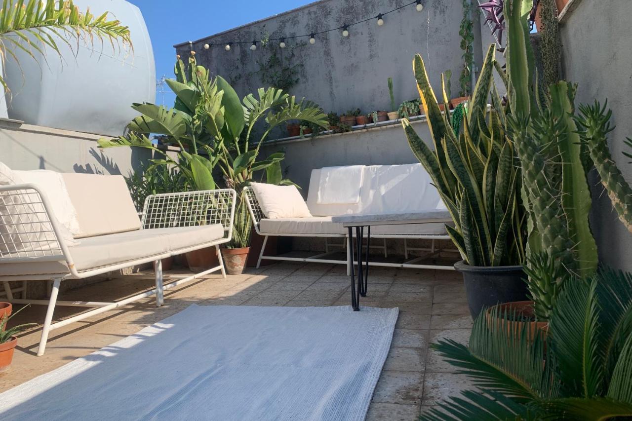 Bed & Breakfast Homestay Rooftop
